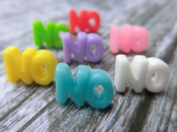 No Ohrstecker Punk Nein